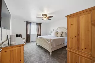 5467 W Mayflower St, West Jordan, UT 84081 - Photo 14