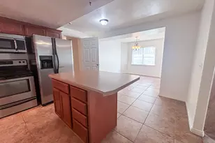 5467 W Mayflower St, West Jordan, UT 84081 - Photo 20