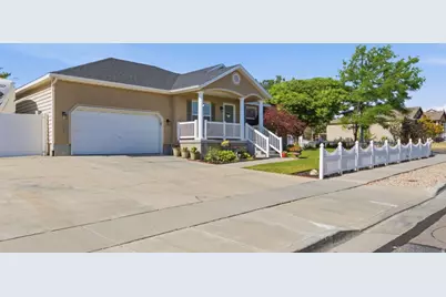 5467 W Mayflower St, West Jordan, UT 84081 - Photo 2