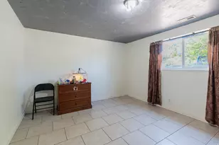 2634 W Mock Orange Dr S, West Valley, UT 84119 - Photo 20