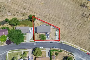 2634 W Mock Orange Dr S, West Valley, UT 84119 - Photo 2