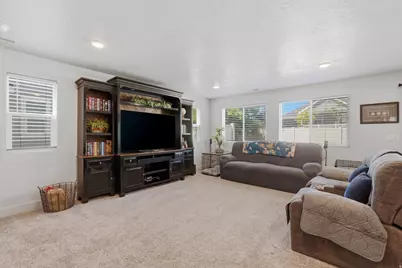6511 S 390 E, South Weber, UT 84405 - Photo 6