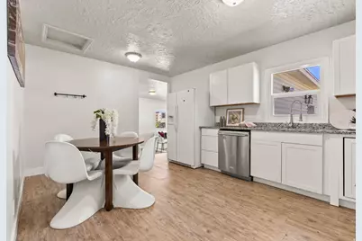 158 S 350 E, Clearfield, UT 84015 - Photo 8