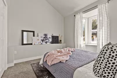 158 S 350 E, Clearfield, UT 84015 - Photo 24