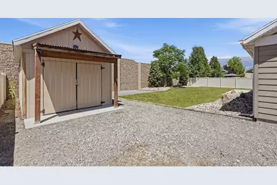 249 E 1210 S, Lehi, UT 84043 - Photo 24