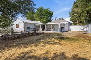 6131 S Cedar St, Murray, UT 84107 - Photo 10