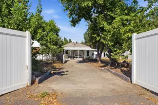 6131 S Cedar St, Murray, UT 84107 - Photo 6