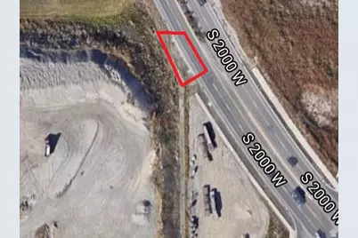 680 S North Utah County Blvd, Pleasant Grove, UT 84062 - Photo 2