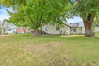 1055 N 200 E, Orem, UT 84057 - Photo 32