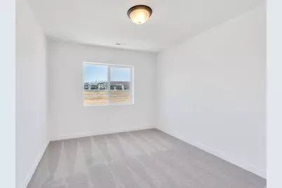 189 N Woodrun Way, Saratoga Springs, UT 84045 - Photo 22
