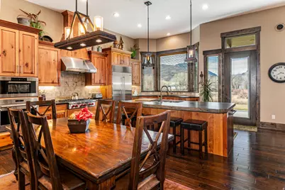 6611 E 100 S, Huntsville, UT 84317 - Photo 32