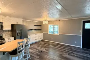 4427 S Pan American Dr, Salt Lake City, UT 84107 - Photo 14