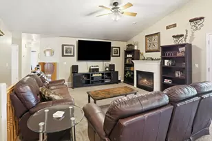 1407 E 5600 S, South Ogden, UT 84403 - Photo 8