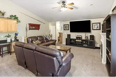 1407 E 5600 S, South Ogden, UT 84403 - Photo 12