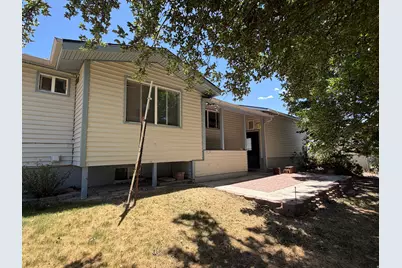385 N Cottonwood View Dr, Orangeville, UT 84537 - Photo 28