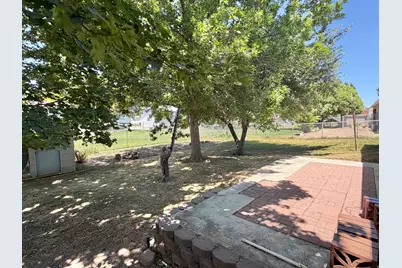 385 N Cottonwood View Dr, Orangeville, UT 84537 - Photo 32