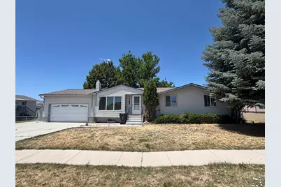 385 N Cottonwood View Dr, Orangeville, UT 84537 - Photo 1