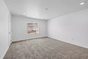 2141 S Wolverine Way, Washington, UT 84780 - Photo 14