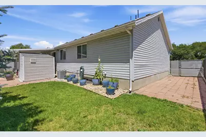 2171 W 3800 S, West Valley, UT 84119 - Photo 38
