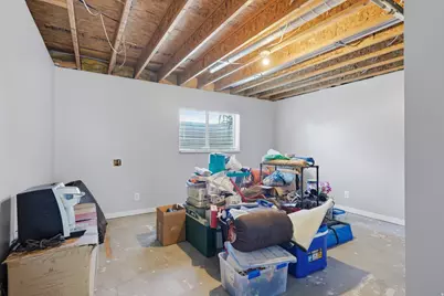 2171 W 3800 S, West Valley, UT 84119 - Photo 32