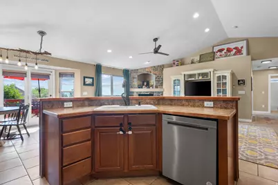 1396 S Lukas Ln, Saratoga Springs, UT 84045 - Photo 12
