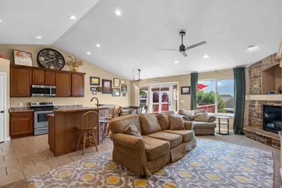 1396 S Lukas Ln, Saratoga Springs, UT 84045 - Photo 4