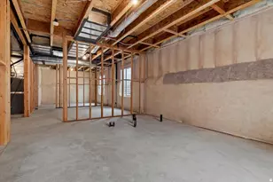 1557 E Livi Ln, Saratoga Springs, UT 84045 - Photo 32