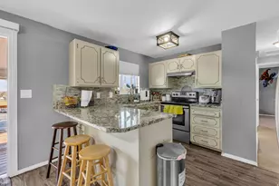 5364 W Woodledge Ave, West Valley, UT 84120 - Photo 8