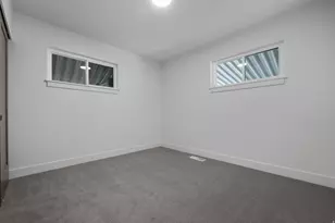 1569 E Lanebrook Cir S, Salt Lake City, UT 84124 - Photo 12