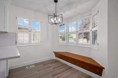 1569 E Lanebrook Cir S, Salt Lake City, UT 84124 - Photo 10