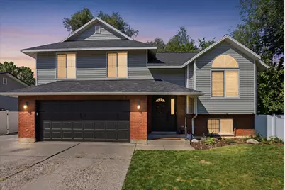 522 S Country Creek Dr, Layton, UT 84041 - Photo 1