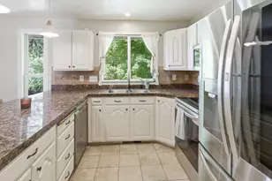 522 S Country Creek Dr, Layton, UT 84041 - Photo 16