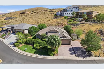 2353 W Valley View Dr, Hurricane, UT 84737 - Photo 2