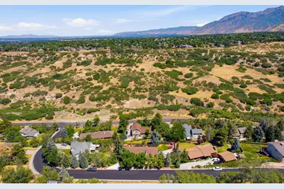 10703 S Dimple Dell Dr E, Sandy, UT 84092 - Photo 44