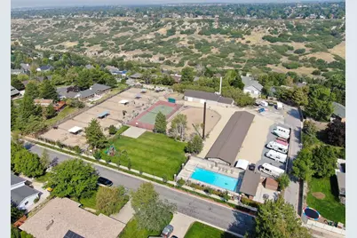 10703 S Dimple Dell Dr E, Sandy, UT 84092 - Photo 48