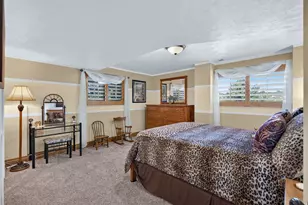10703 S Dimple Dell Dr E, Sandy, UT 84092 - Photo 30