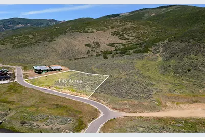 910 Wasatch Dr, Kamas, UT 84036 - Photo 2