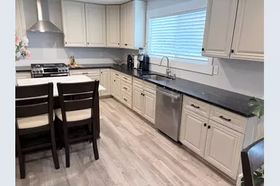 501 S Olive Pl, Lehi, UT 84043 - Photo 12