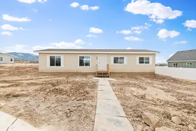 750 E 400 N #220, Mount Pleasant, UT 84647 - Photo 2