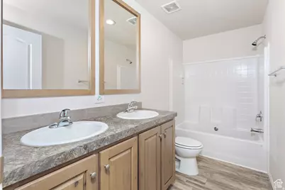 750 E 400 N #220, Mount Pleasant, UT 84647 - Photo 24