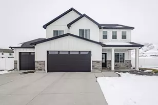 1149 S 780 E, Hyrum, UT 84319 - Photo 1