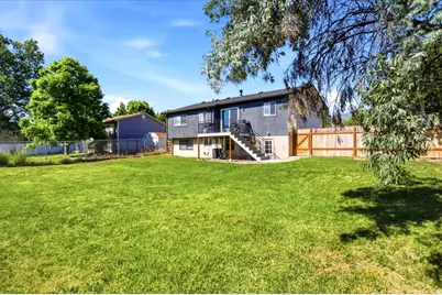 992 S 200 E, Layton, UT 84041 - Photo 28