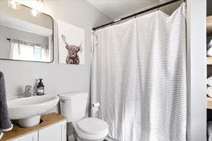 992 S 200 E, Layton, UT 84041 - Photo 14