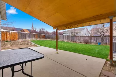 1206 E Moss Cir, Midvale, UT 84047 - Photo 24