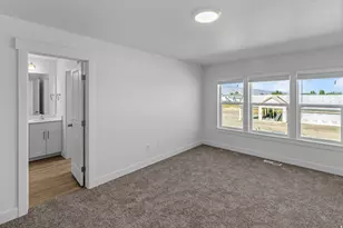 2258 W 1400 N, Farr West, UT 84404 - Photo 8