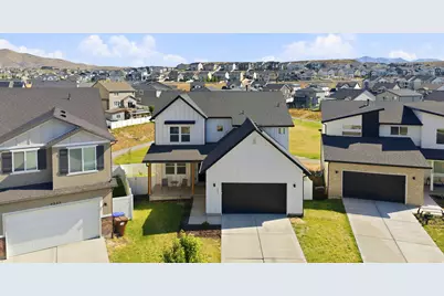 4261 E Center Point St N, Eagle Mountain, UT 84005 - Photo 2