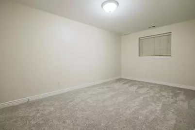 2991 S Connor St E, Salt Lake City, UT 84109 - Photo 24