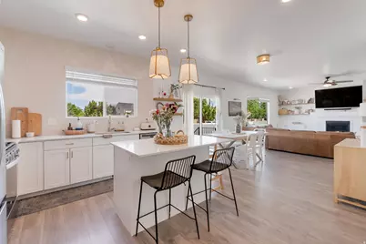 506 N Commodore Ln, Lehi, UT 84045 - Photo 4
