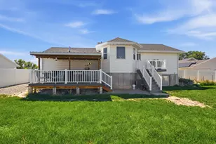 267 E Poplar Ct, Garland, UT 84312 - Photo 16
