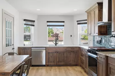 267 E Poplar Ct, Garland, UT 84312 - Photo 6